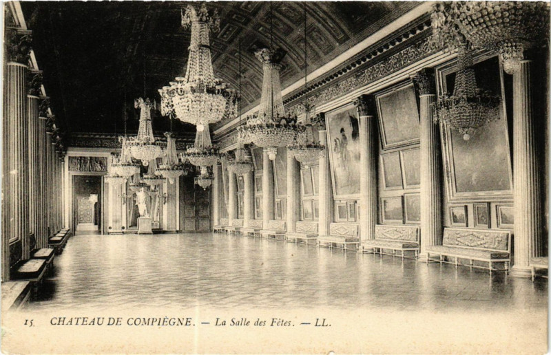 Carte postale ancienne Chateau de Compiegne - La Salle des Fetes à Compiègne