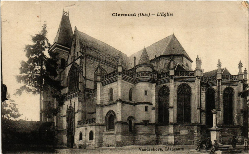Carte postale ancienne Clermont - L'Eglise à Clermont