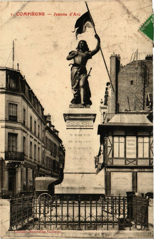 Carte postale ancienne Compiegne - Jeanne d'Arc à Compiègne