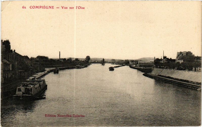 Carte postale ancienne Compiegne - Vue sur l'Oise à Compiègne