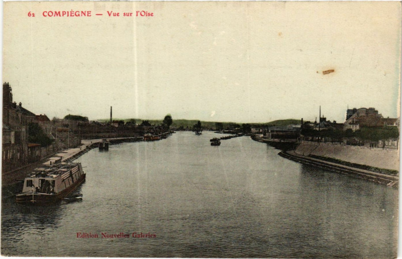 Carte postale ancienne Compiegne - Vue sur l'Oise à Compiègne