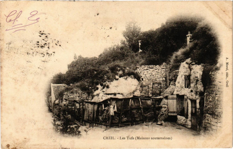 Carte postale ancienne Creil - Les Tufs (Maisons souterraines) à Creil