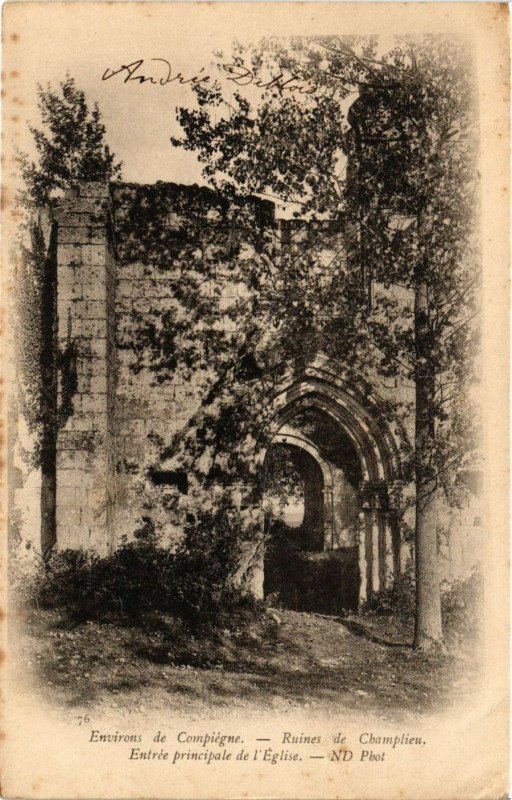 Carte postale ancienne Env. de Compiegne - Ruines de Champlieu Entrée principale de.. à Compiègne