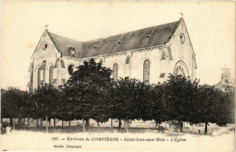 Carte postale ancienne Env. de Compiegne - Saint-Jean-aux-Bois - L'Eglise à Compiègne