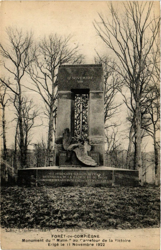 Carte postale ancienne Foret - de-Compiegne - Monument du Matin au Carrefour de la à Compiègne
