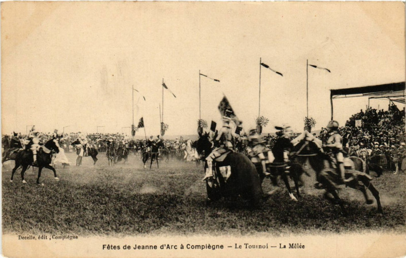 Carte postale ancienne Fetes de Jeanne d'Arc a Compiegne - Le Tournoi - La Melée à Compiègne
