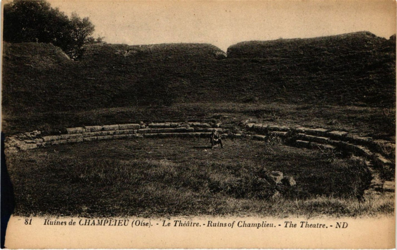 Carte postale ancienne Ruines de Champlieu - Le Theare-Ruins of Champlieu