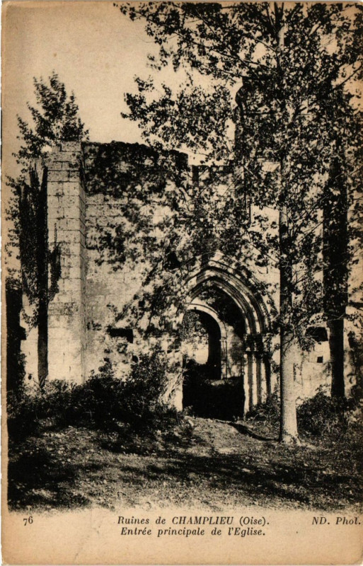 Carte postale ancienne Ruines de Champlieu - Entrée principale de l'Eglise