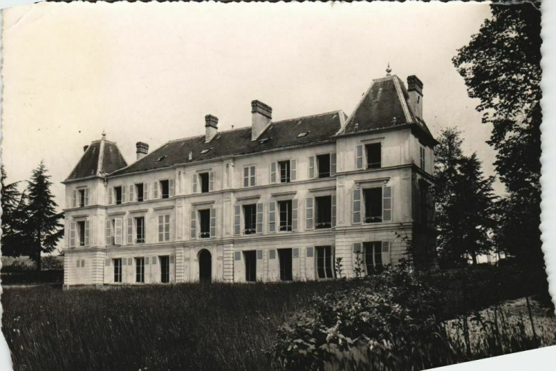 Carte postale ancienne Verdilly Ecole Menagere à Verdilly