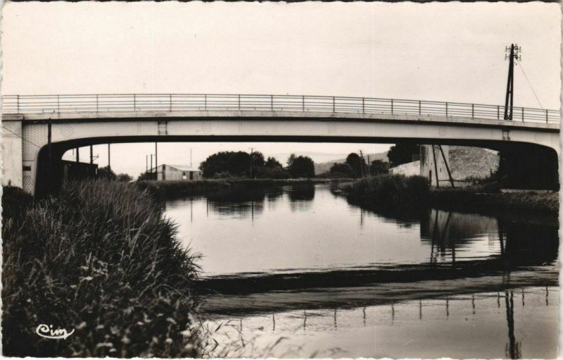 Carte postale ancienne Maizy Le Canal à Maizy