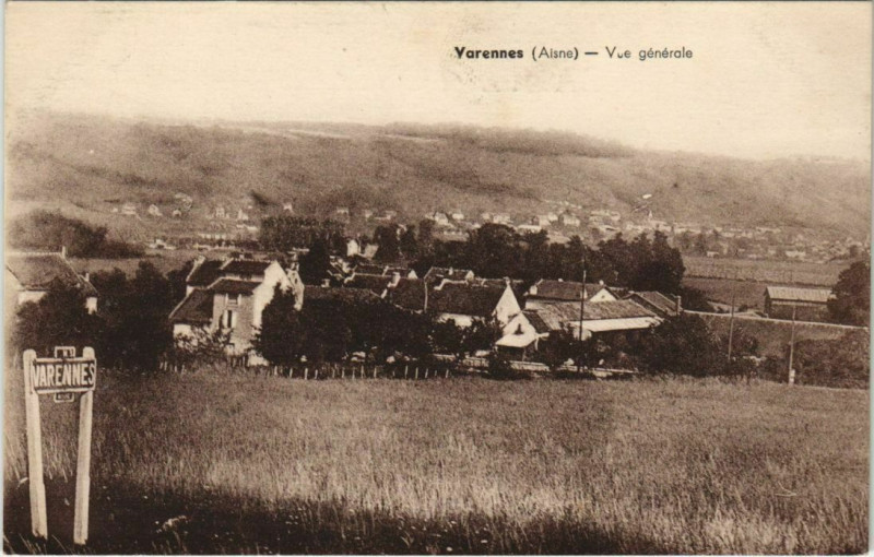 Carte postale ancienne Varrenes Vue generale