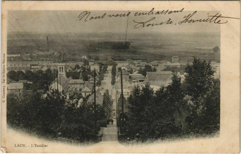 Carte postale ancienne Laon L'Escaliser à Laon