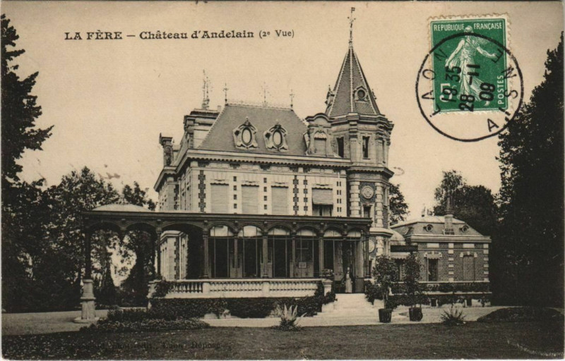 Carte postale ancienne La Fere Chateau d'Andelain (2Vue) à Andelain
