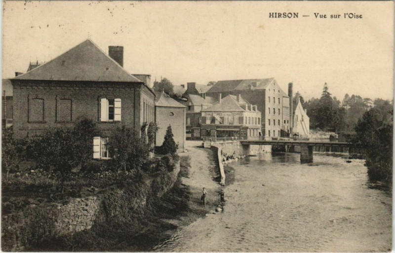 Carte postale ancienne Hirson Vue sur l'Oise à Hirson