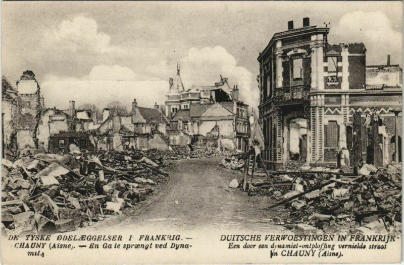 Carte postale ancienne Chauny En Ga le spraengt ved Dynamit à Chauny