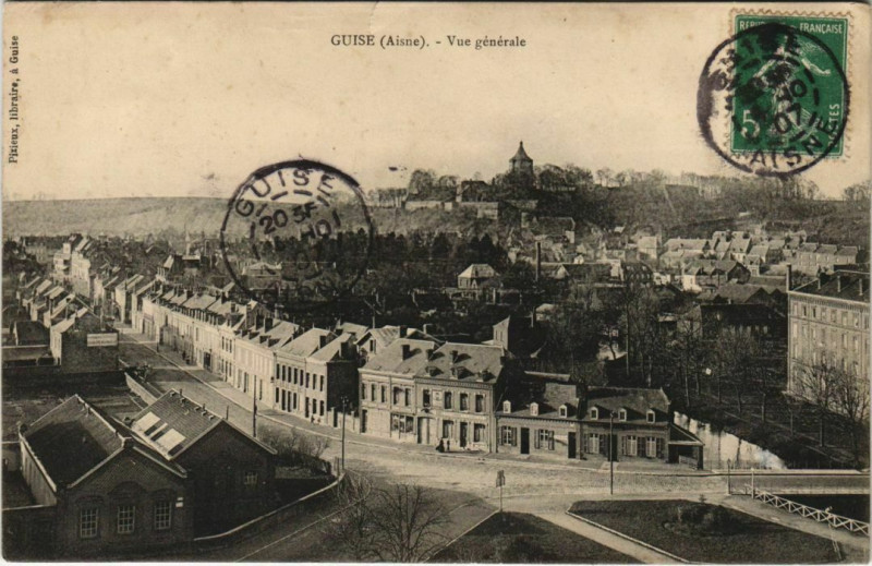 Carte postale ancienne Guise Vue generale à Guise