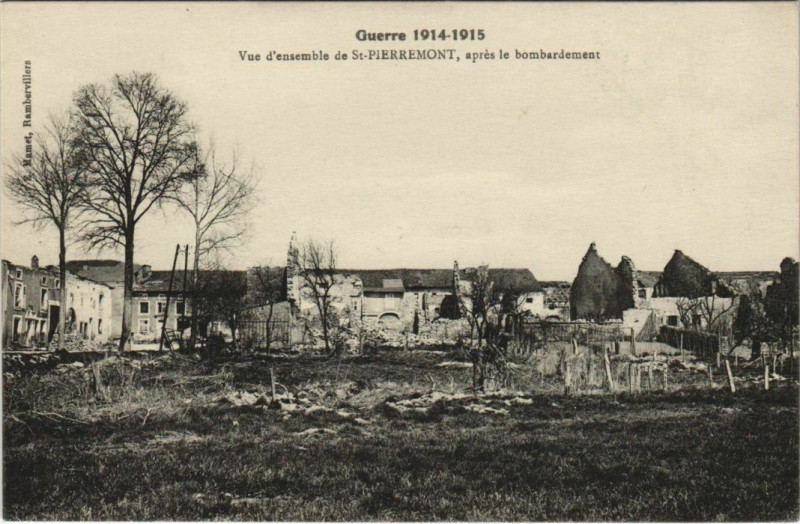 Carte postale ancienne Guerre Saint-Pierremont vue d'ensemble à Saint-Pierremont