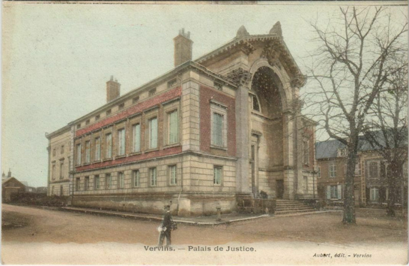 Carte postale ancienne Vervins Palais de Justice France à Vervins
