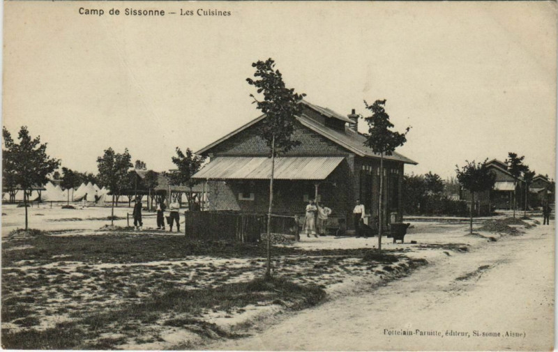 Carte postale ancienne Sissonne Les Cuisines France à Sissonne