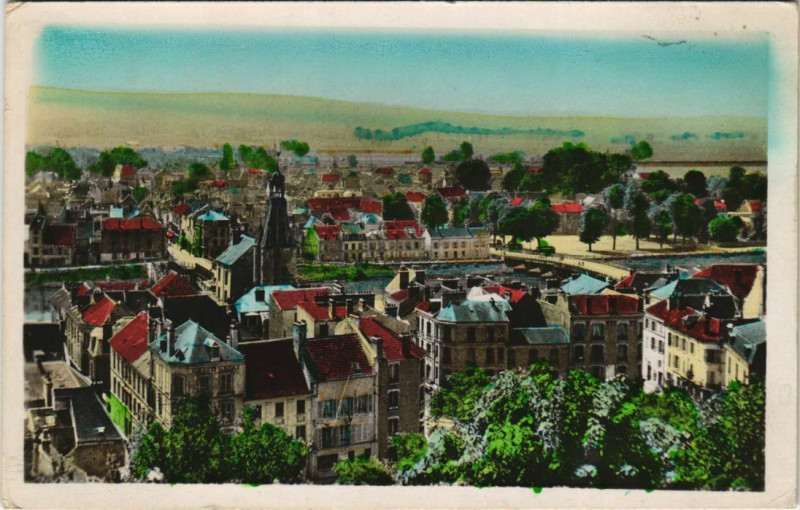 Carte postale ancienne Chateau Thierry Panorama France