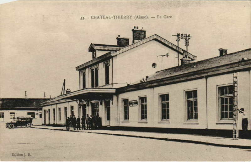 Carte postale ancienne Chateau Thierry La Gare France