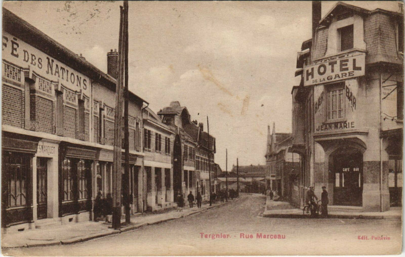 Carte postale ancienne Tergnier Rue Marceau à Tergnier