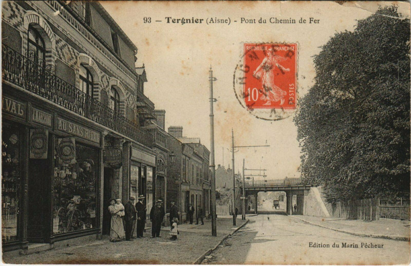 Carte postale ancienne Tergnier Pont du Chemin de fer à Tergnier