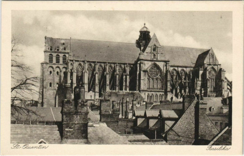 Carte postale ancienne Saint Quentin- La Basilique France à Saint-Quentin