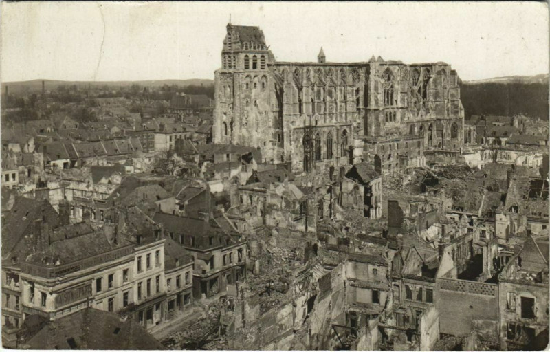 Carte postale ancienne Saint Quentin- France à Saint-Quentin