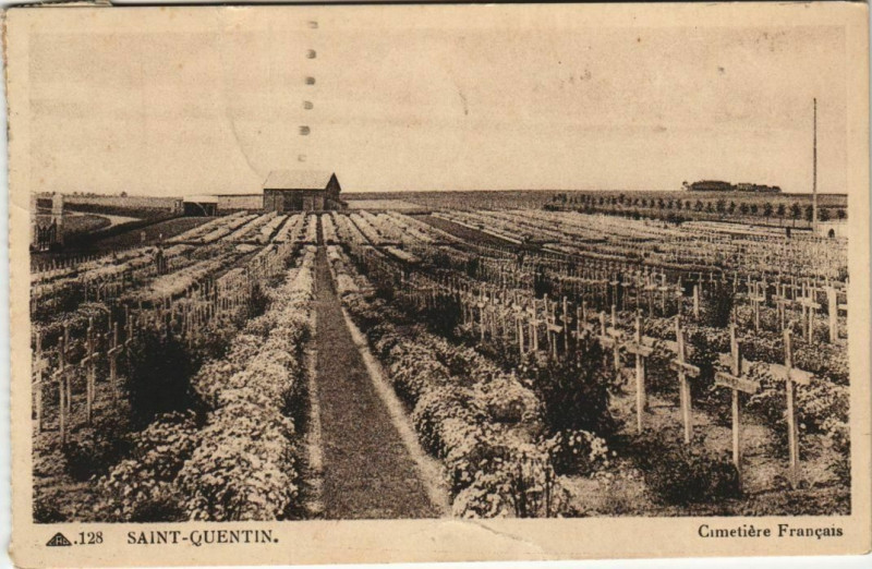 Carte postale ancienne Saint Quentin- Cimetiere Francais France à Saint-Quentin