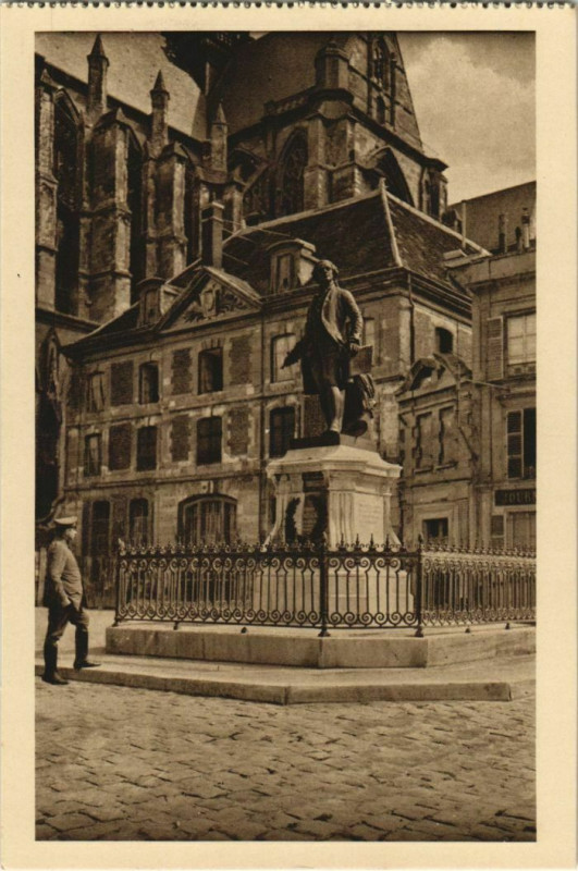 Carte postale ancienne Saint Quentin- Brunnen France à Saint-Quentin