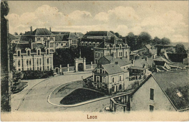 Carte postale ancienne Laon- France à Laon