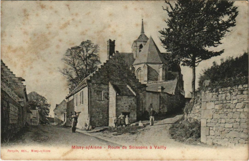 Carte postale ancienne Missy-sur-Aisne - Route de Soissons a Vailly à Missy-sur-Aisne