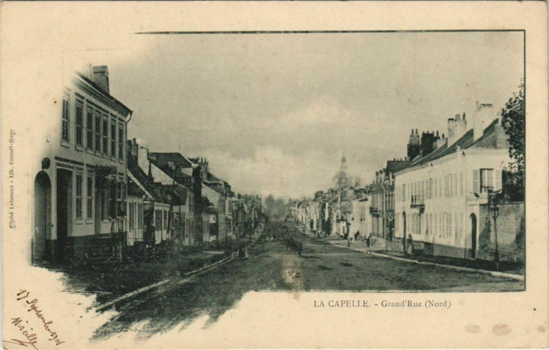 Carte postale ancienne La Capelle - Grand'Rue - Nord à La Capelle