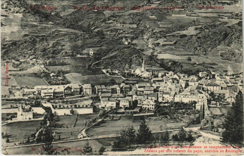 Carte postale ancienne Aiguilles - Vue Generale