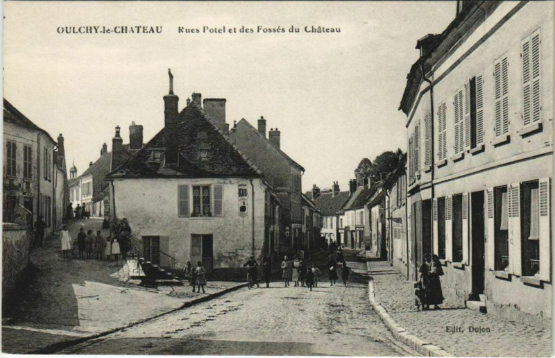 Carte postale ancienne Oulchy-le-Chateau - Rues Potel et des Fosses du Chateau à Oulchy-le-Château