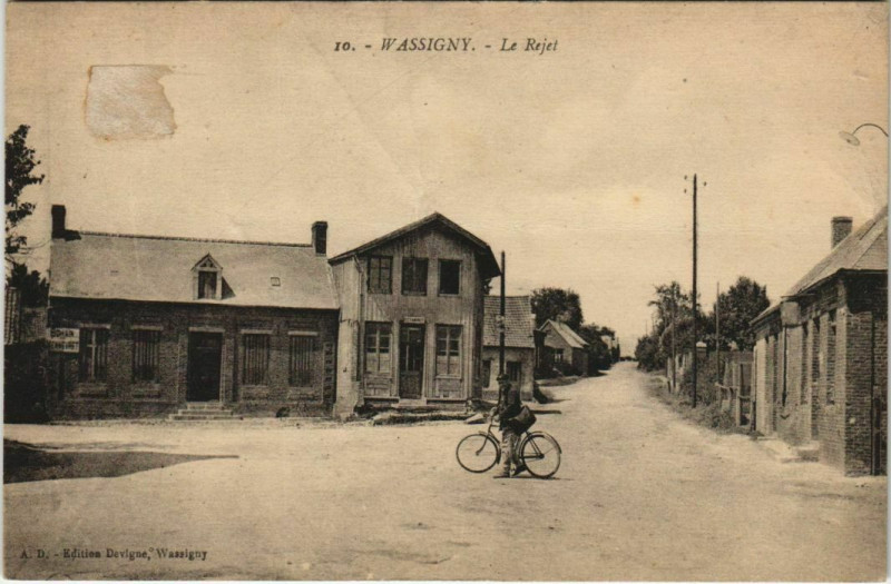 Carte postale ancienne Wassigny - Le Rejet à Wassigny