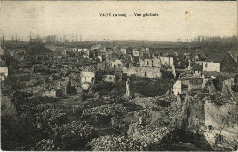 Carte postale ancienne Vaux - Vue Generale
