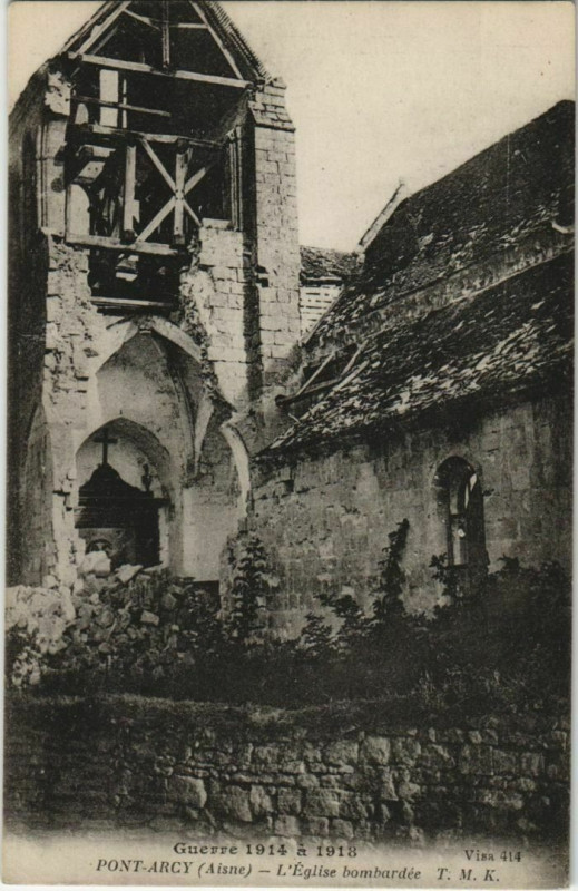 Carte postale ancienne Pont-Arcy - L'Eglise Bombardee à Pont-Arcy