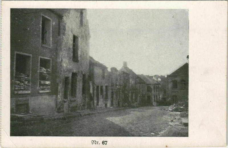 Carte postale ancienne Aisne - Town Scene - Ruines