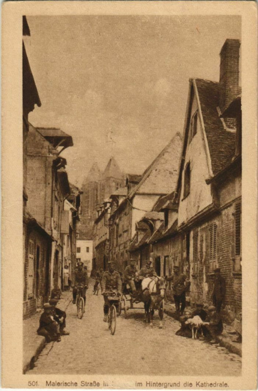 Carte postale ancienne Aisne - Rue - Malerische Strasse - Catdedrale