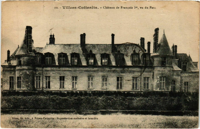 Carte postale ancienne Villers Cotterets Chateau du Francois Ier