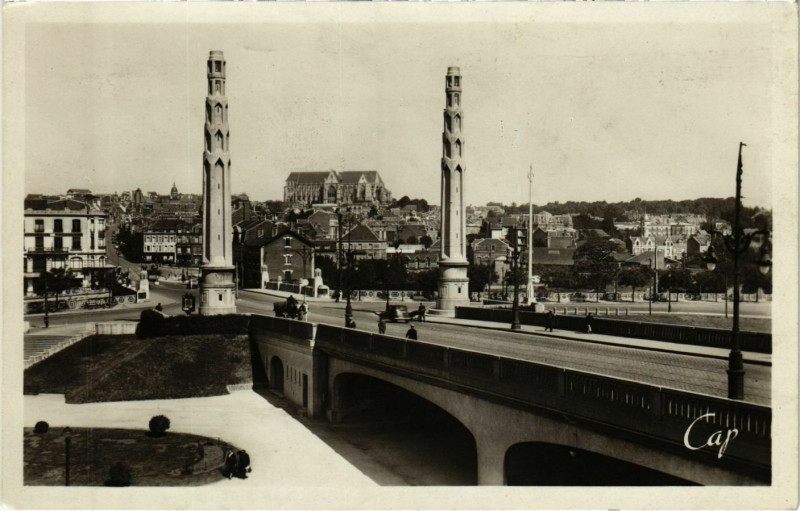 Carte postale ancienne St. Quentin Le Pont