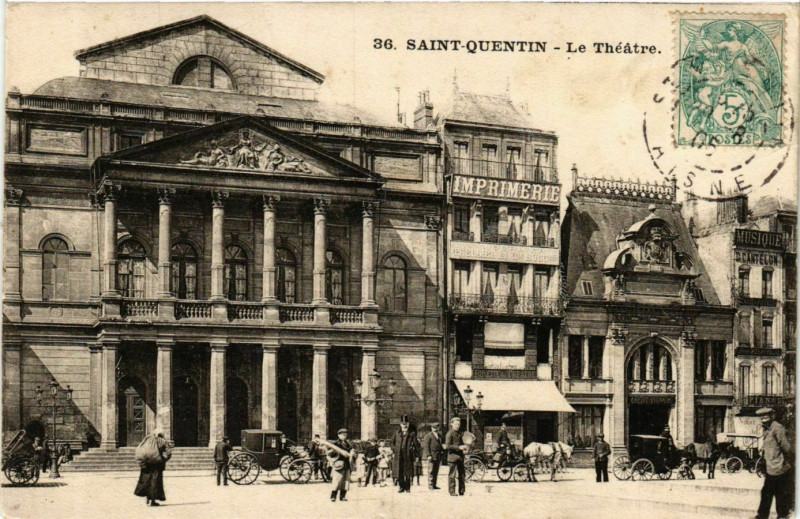 Carte postale ancienne Saint-Quentin Le Théatre à Saint-Quentin