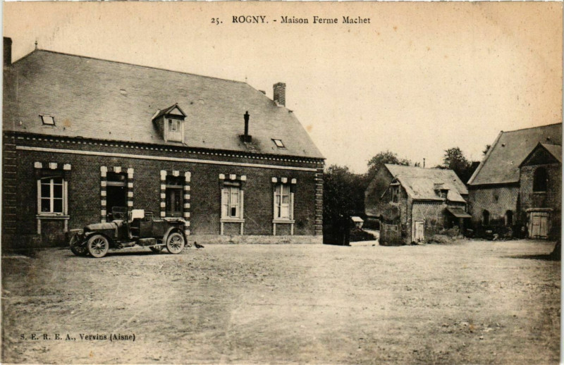 Carte postale ancienne Rogny Maison Ferme Machet à Rogny