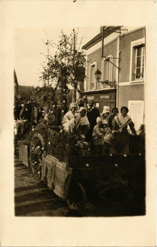 Carte postale ancienne Carte photo Souvenir de Léme (?) , les Paques 1928 à Lemé