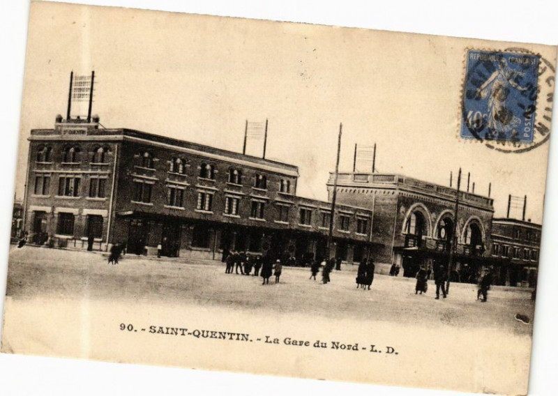 Carte postale ancienne Saint-Quentin La Gare du Nord L. D. à Saint-Quentin