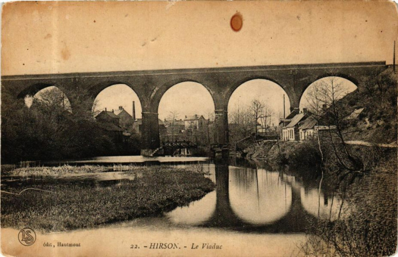Carte postale ancienne Hirson Le Viaduc à Hirson