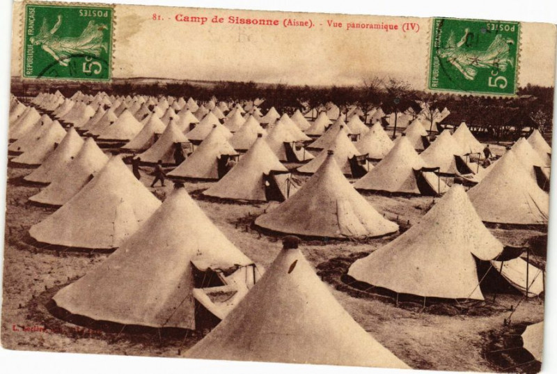Carte postale ancienne Camp de Sissonne Vue Panoramique (Iv) à Sissonne