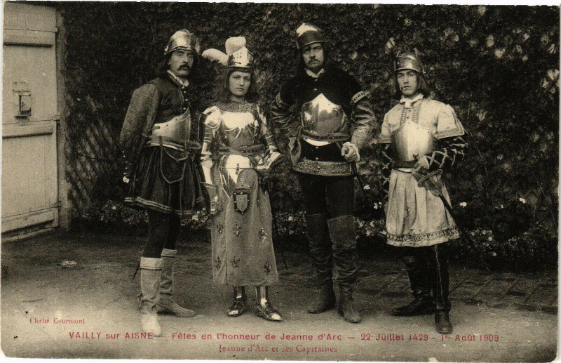 Carte postale ancienne Vailly-sur-Aisne Fetes en l'honneur de Jeanne d'Arc à Vailly-sur-Aisne